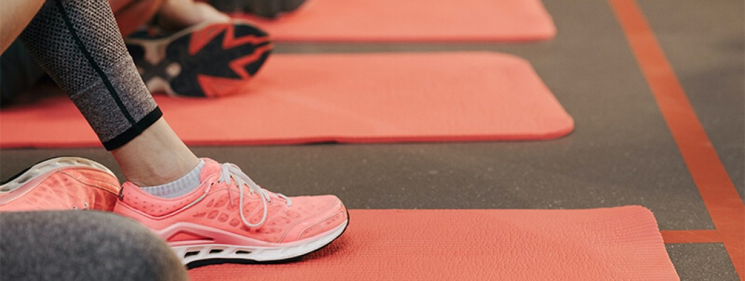Fashionable, breathable and durable imported yoga mat Fashionable, breathable and durable imported yoga mat