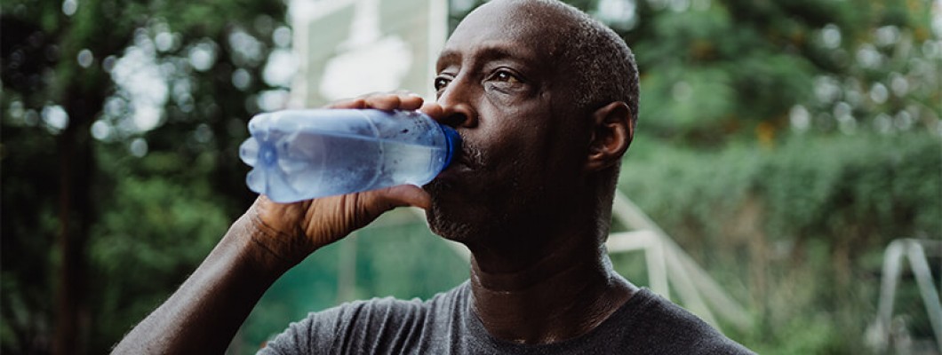 Cross-border large-capacity sports water bottle