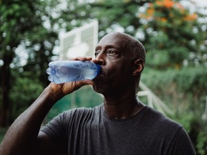 Cross-border large-capacity sports water bottle