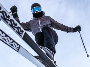 Special gloves for anti-skid and wear-resistant skiing