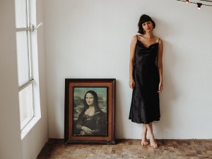 Strappy Dresses: The Versatile and Flattering Summer Staple