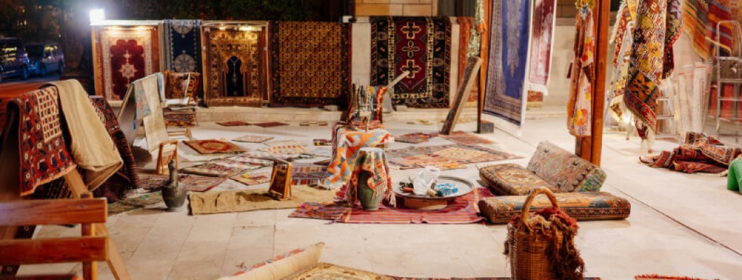 Circular Carpets: Transforming Spaces with Timeless Elegance