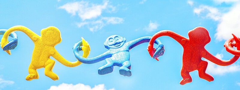 The Amazing Suction Cup Stretch Robot Toy