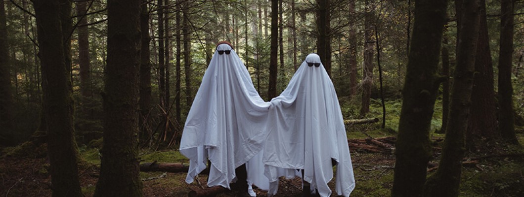 Spooky and Silly Halloween Couples Costume Ideas Spooky and Silly Halloween Couples Costume Ideas