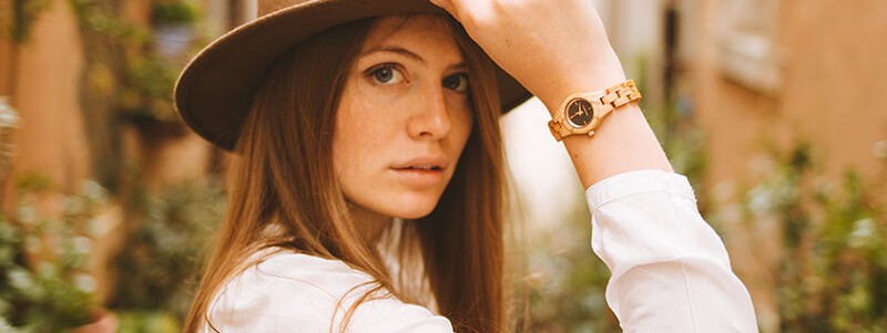 Shop Women's Watches: Stylish and Practical Timepieces for Any Occasion