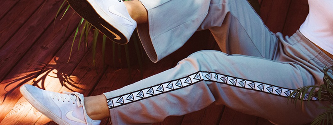 Make a Fashion Statement with Stylish and Versatile Horseshoe Pants Make a Fashion Statement with Stylish and Versatile Horseshoe Pants
