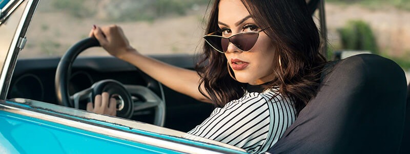 Elevate Your Style with Our Exclusive Women's Sunglasses Procurement Service