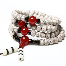 Bracelets / Sarah