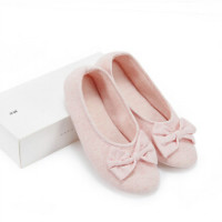 Maternity hats/maternity socks/maternity shoes